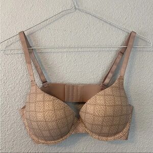 Adrienne Vittadini Studio Push Up Bra 34B Nude Printed